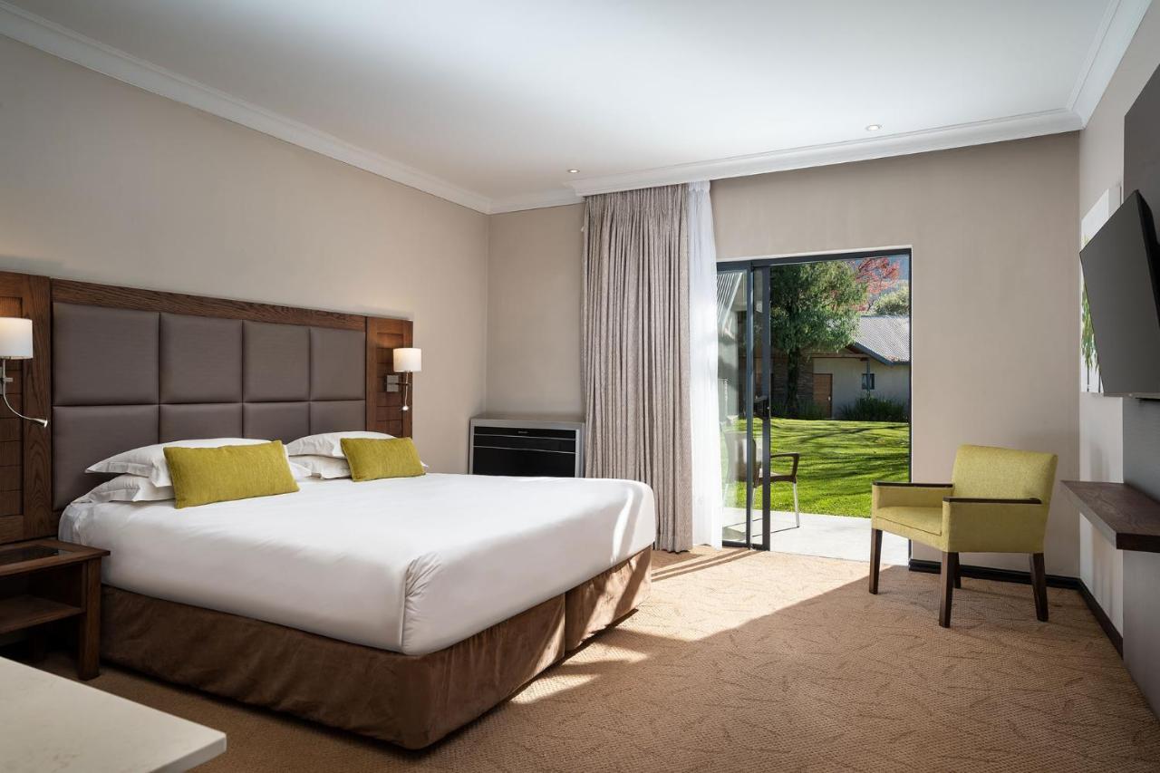 Premier Resort Sani Pass Himeville Exterior photo